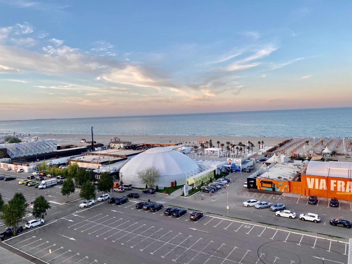 Valy Apartments Summerland Мамая Екстериор снимка