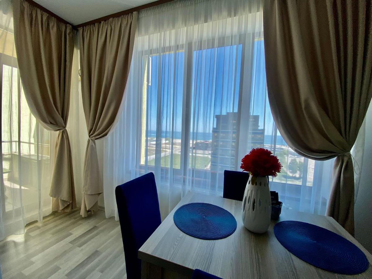 Valy Apartments Summerland Мамая Екстериор снимка