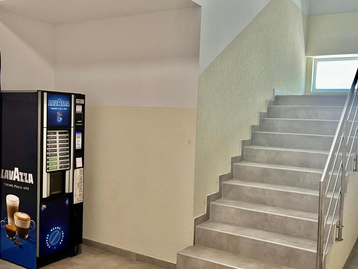 Valy Apartments Summerland Мамая Екстериор снимка